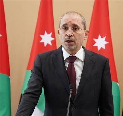 وزير الخارجية يجري مباحثات مع نظيره الفرنسي