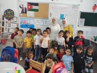 الخريشا من مدرسة أم العساكر الاساسية المختلطة تؤكد توفر البيئة التعليمية المحفزة لتميز الطلبة