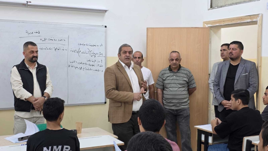 الشديفات يتفقد مدرسة الرشيد.. ويؤكد على الطلاب الالتزام بالضوابط والتعليمات
