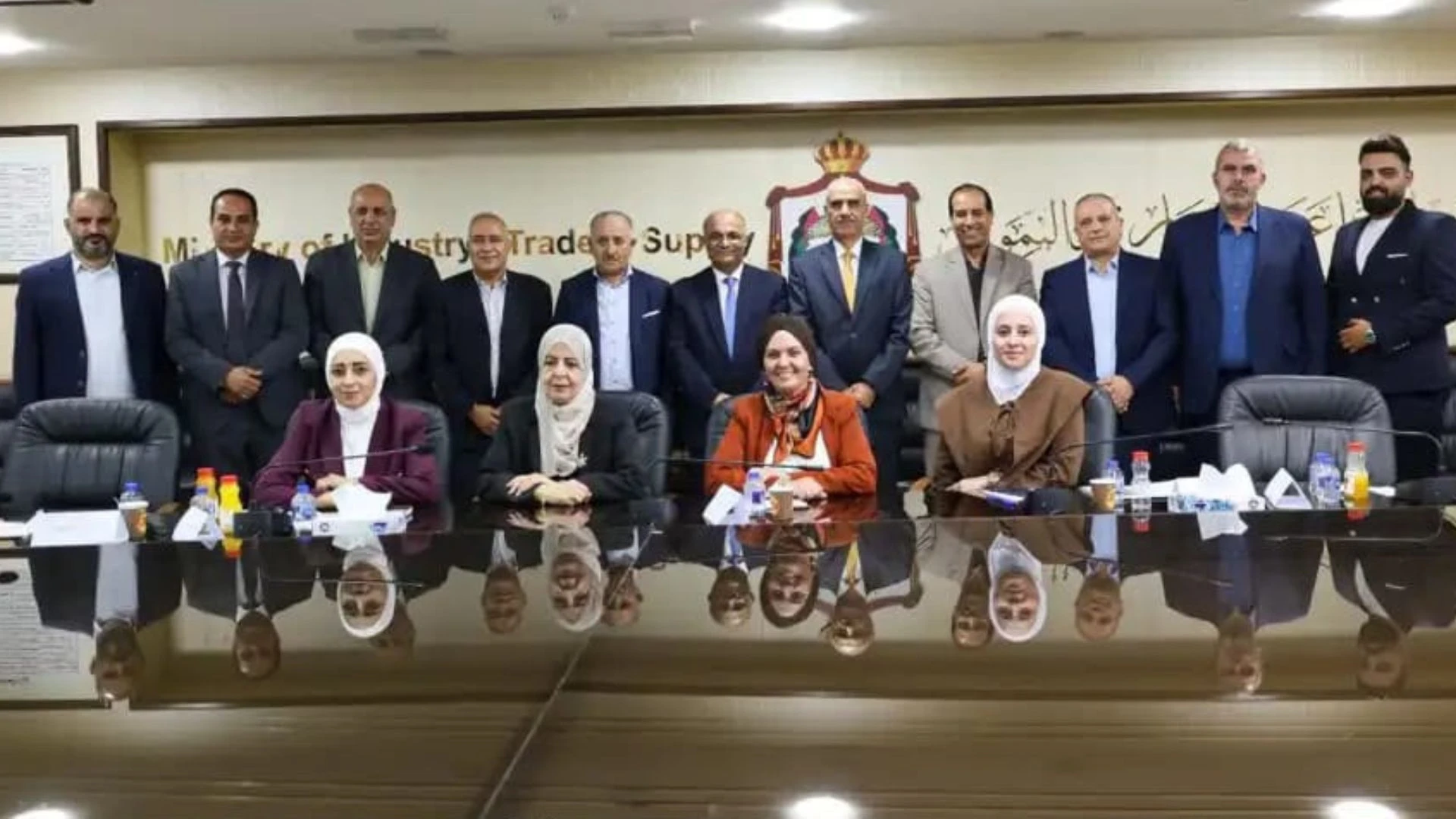 نقابة الصحفيين تختتم دورة إعلامية لمديري وزارة الصناعة والتجارة