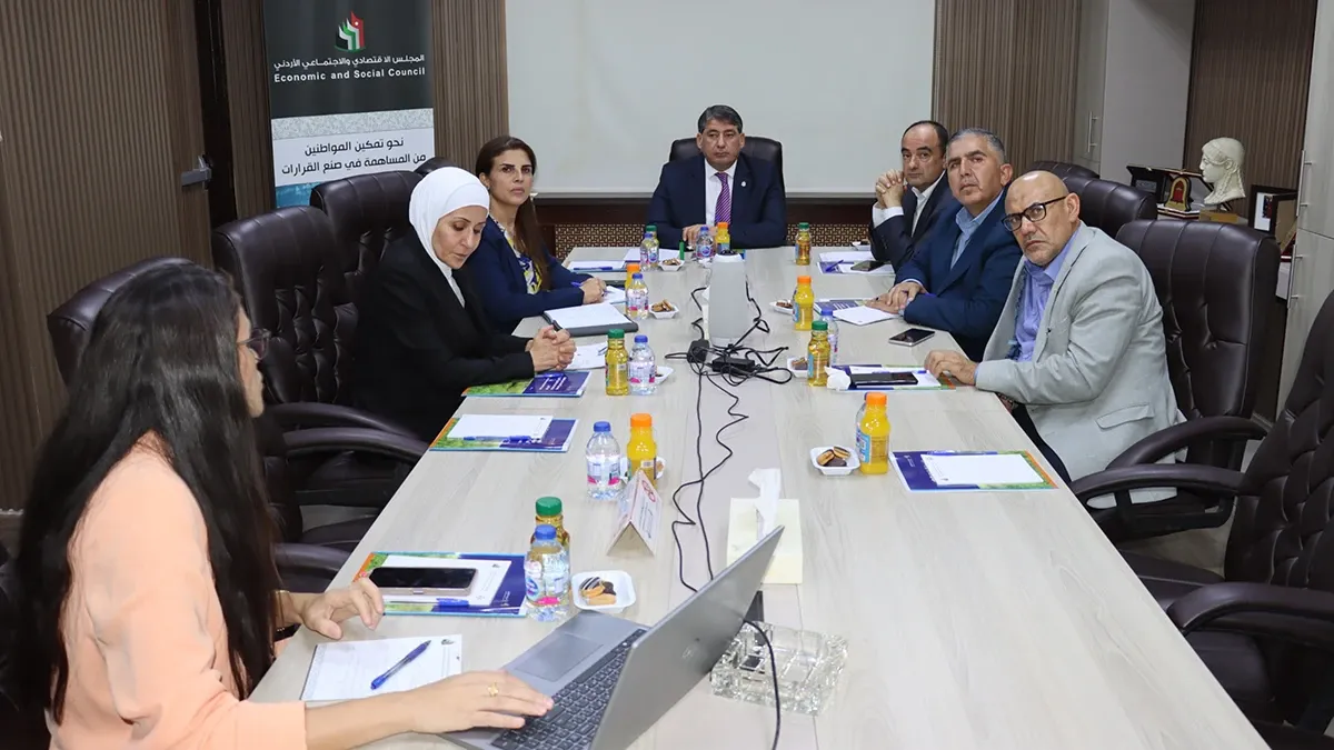 الاقتصادي والاجتماعي يعقد الاجتماع الأول للجنة متابعة توصيات دراسة واقع عمل النساء في القطاع الزراعي بالأغوار