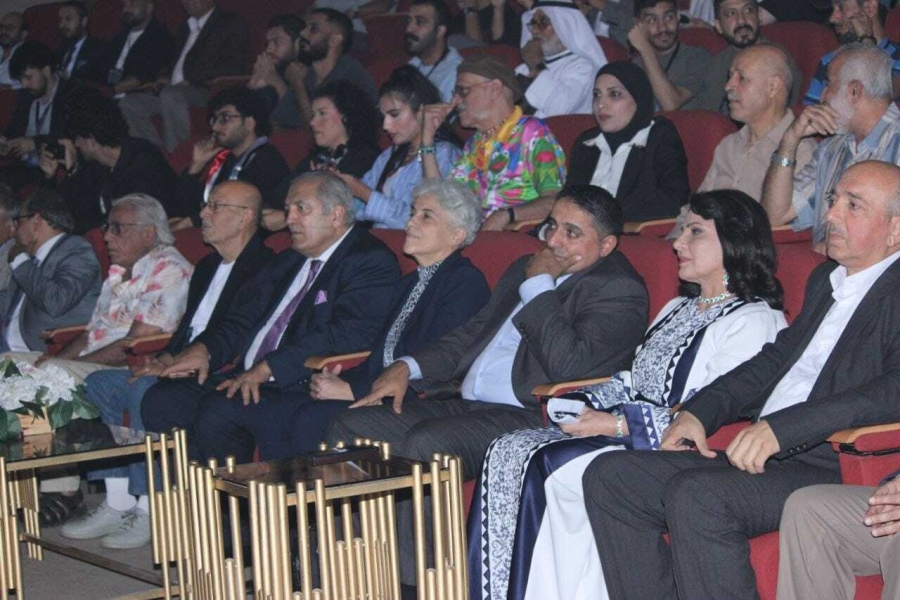 مهرجان صيف الزرقاء المسرحي العربي الرابع والعشرون يختتم فعالياته .. صور