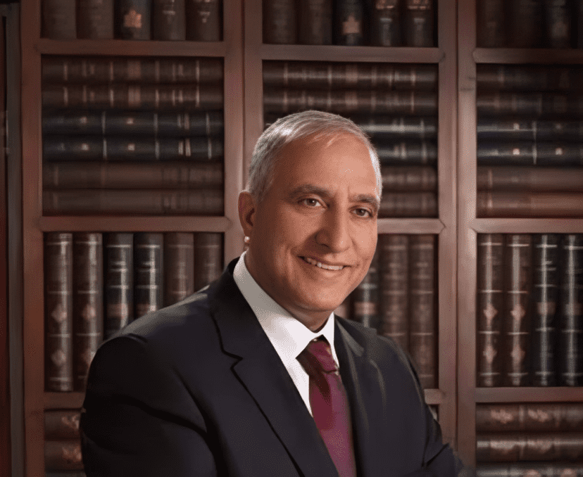 الطراونة يكتب : كنت أتصيد النجاحات .. ليست هذه مذكرات… وإنما خلاصة تجربة