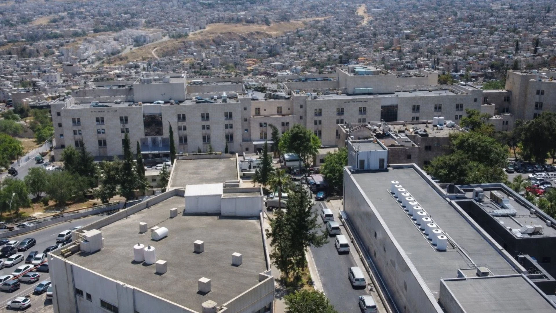 صيدلية قسم العظام والاسنان بـ