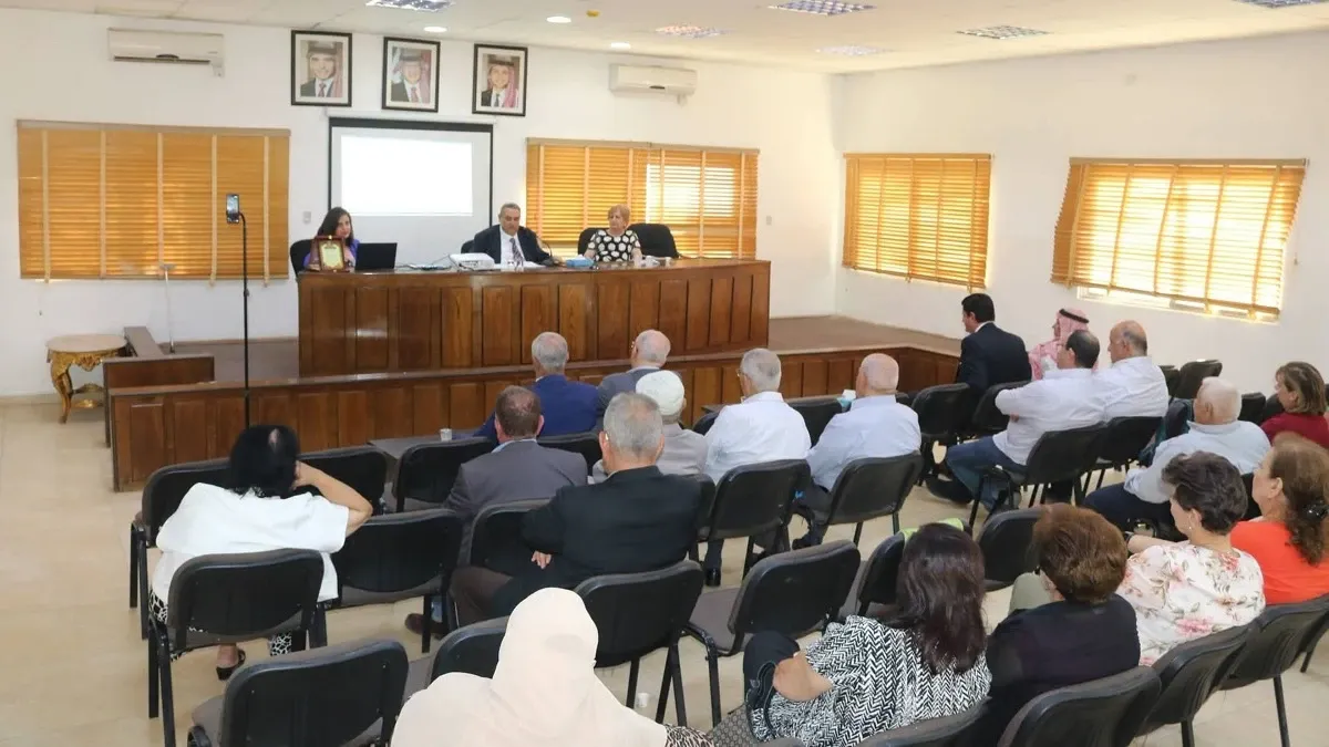 ندوة ثقافية فنية بعنوان 