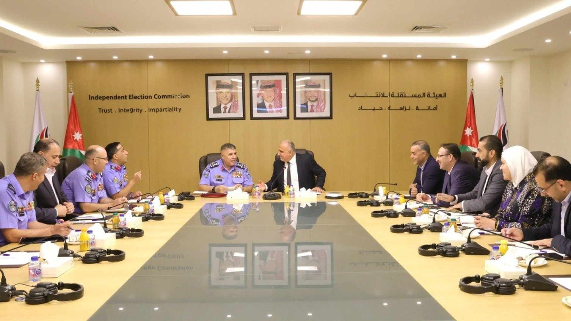 المستقلة للانتخاب والأمن العام تبحثان الاستعدادات للانتخابات المقبلة