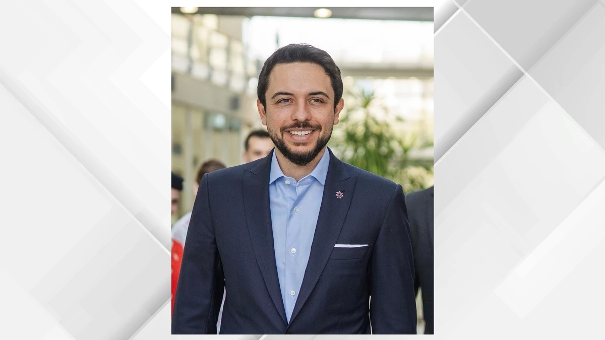 مندوبا عن الملك ولي العهد يشارك في قمة دول جنوب أوروبا 