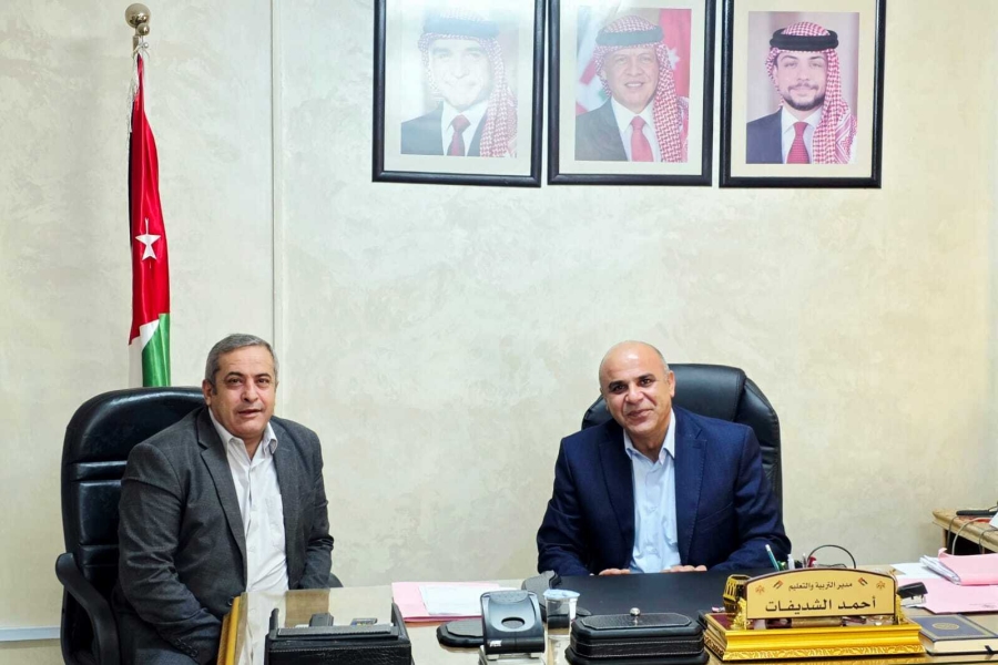 الشديفات يبحث مع متصرف لواء الرصيفة جملة من القضايا التربوية والتعليمية