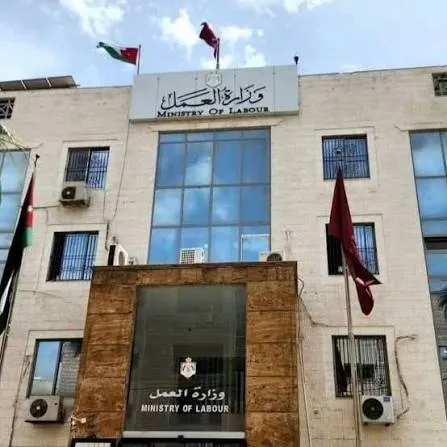 العمل: 61580 عقد عمل مدعوم أبرمها البرنامج الوطني للتشغيل منذ منتصف 2022