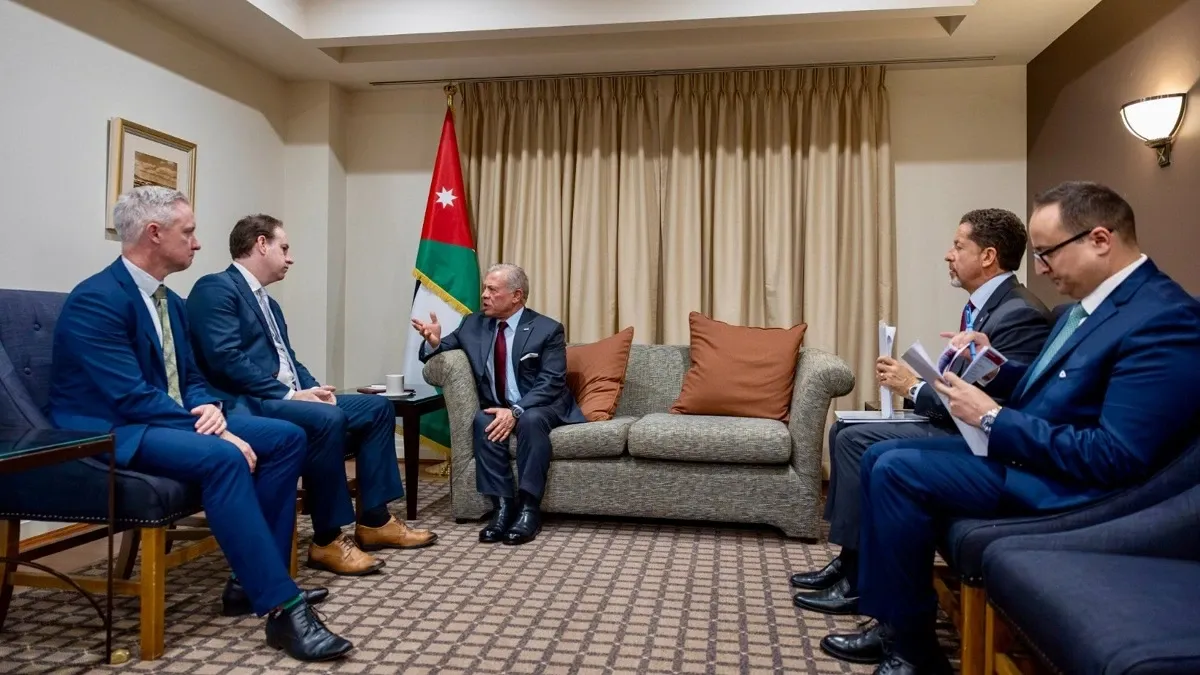 الملك يجتمع في أستراليا بممثلي جمعية شركات التعدين والاستكشاف