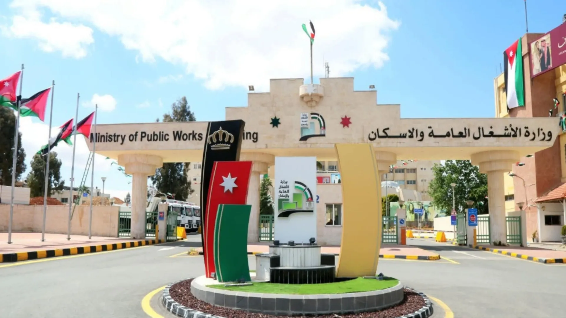 الأشغال: إغلاق مؤقت للمسرب المتجه من السلط باتجاه العارضة السبت المقبل