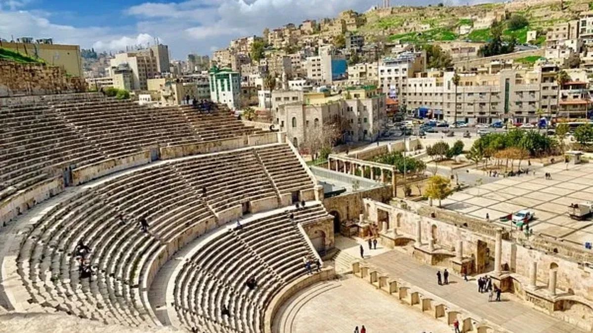 الأردن يهندس إجراءاته لاستقطاب المزيد من السياح الروس والصينيين