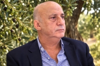 ‏‏نقيب أصحاب معاصر الزيتون يناشد المزارعين وقف القطاف لأكثر من أسبوعين لحين نضوج الثمار