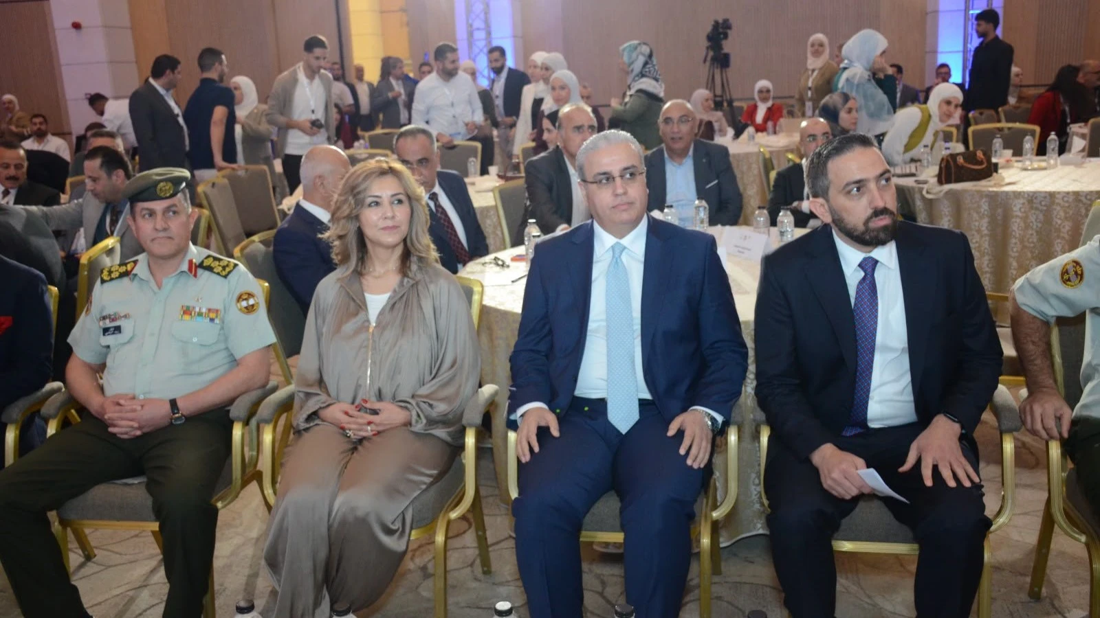 وزير الصحة يفتتح مؤتمر الجمعية الأردنية لجراحة الفم والوجه والفكين