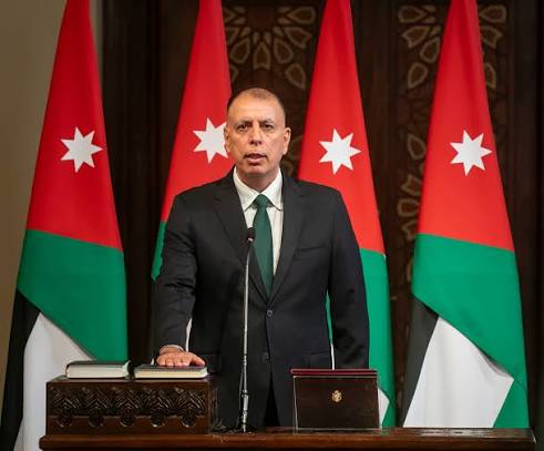 وزير الداخلية: ضبطنا القتلة وسنحول المأساة إلى إجراءات تحمي أرواح المواطنين