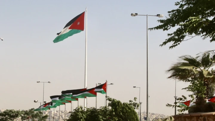 الحكومة: الأردن يتخذ الاحتياطات كافة لتجنب الإضرار بالمدنيين