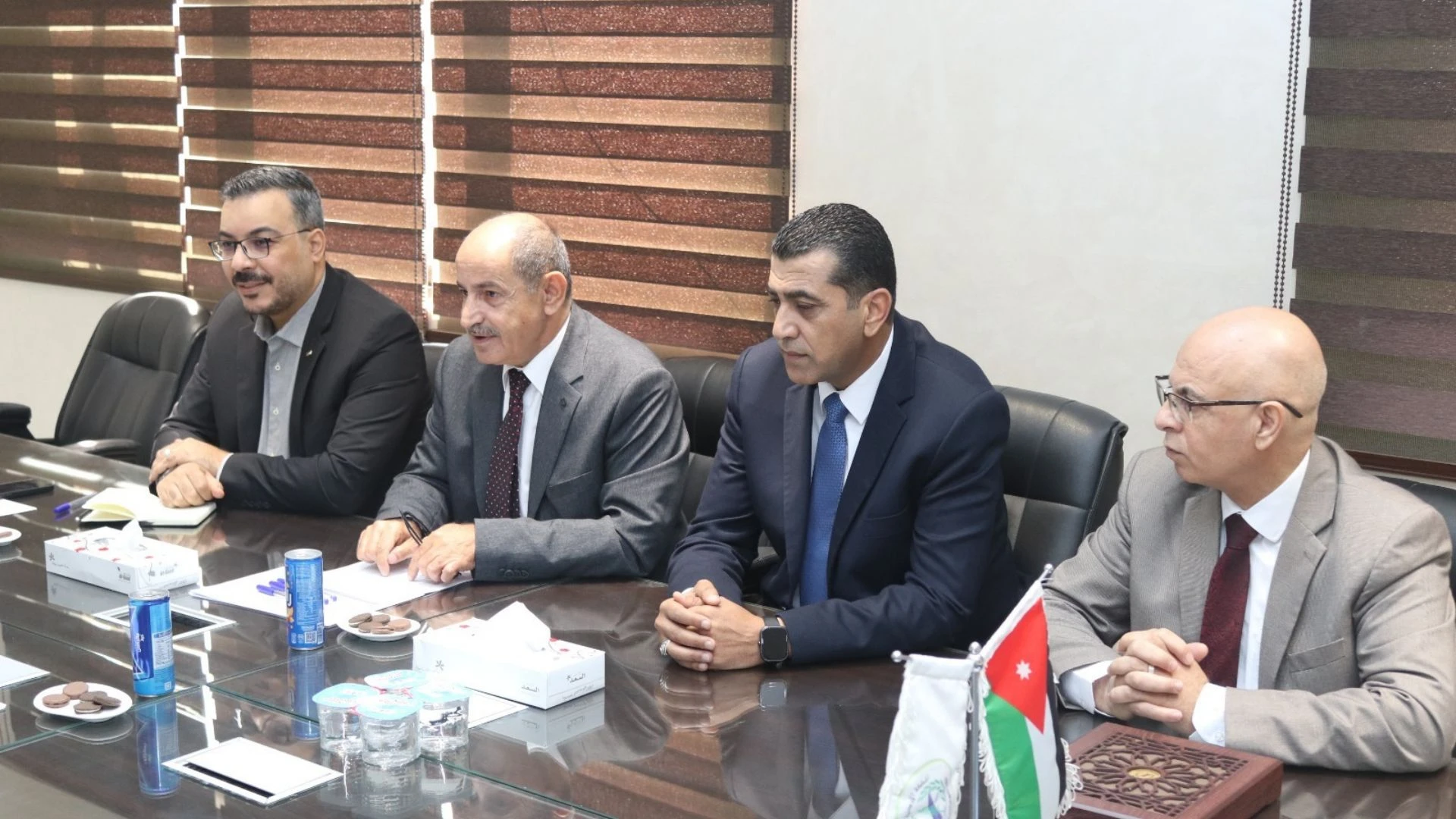 نقيب المهندسين الزراعيين والملحق الاقتصادي الصيني يبحثان تعزيز التعاون المشترك