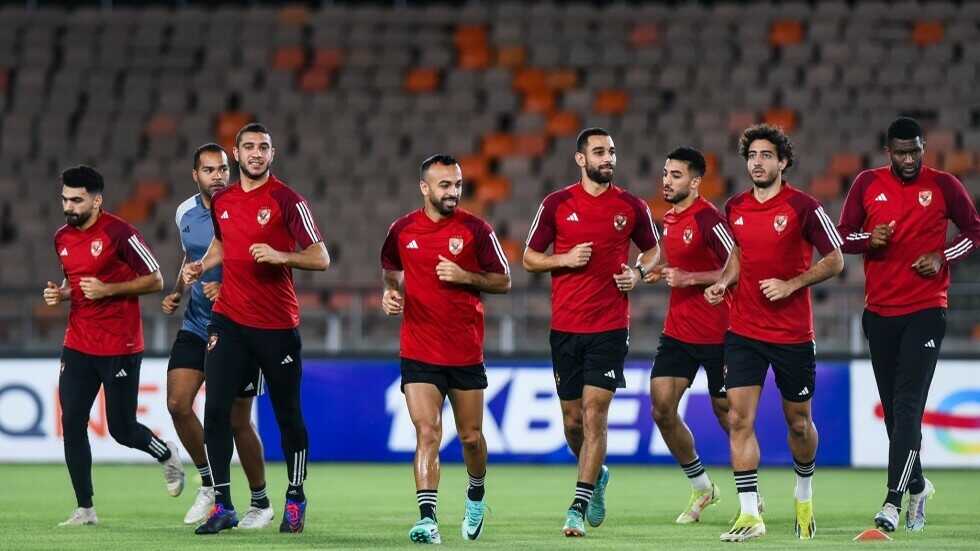 الأهلي يشد الرحال إلى تنزانيا.. الموعد والتشكيلة المتوقعة والقنوات الناقلة 1 الأهلي يشد الرحال إلى تنزانيا.. الموعد والتشكيلة المتوقعة والقنوات الناقلة