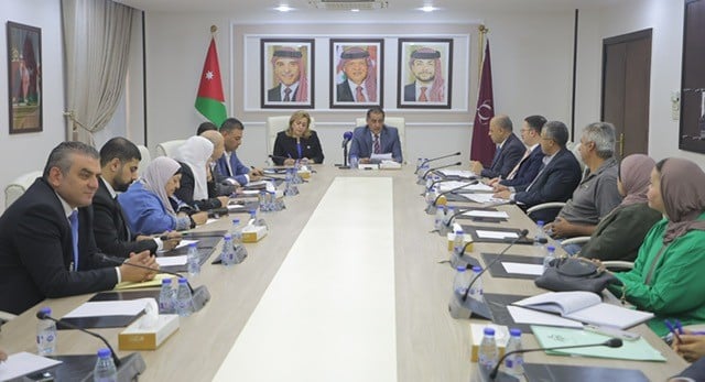 " الإدارية النيابية" تناقش أسس الاستقطاب والتعيين بالوظائف الحكومية
