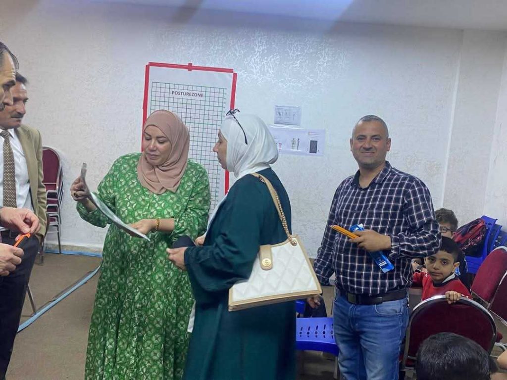 الشطناوي تتفقد مدرستي عمر بن عبد العزيز الأساسية للبنين وميسون الدمشقية المختلطة