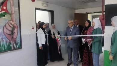 الخصاونة يرعى احتفال مدرسة الطيبة الثانوية بعيد الاستقلال (79)