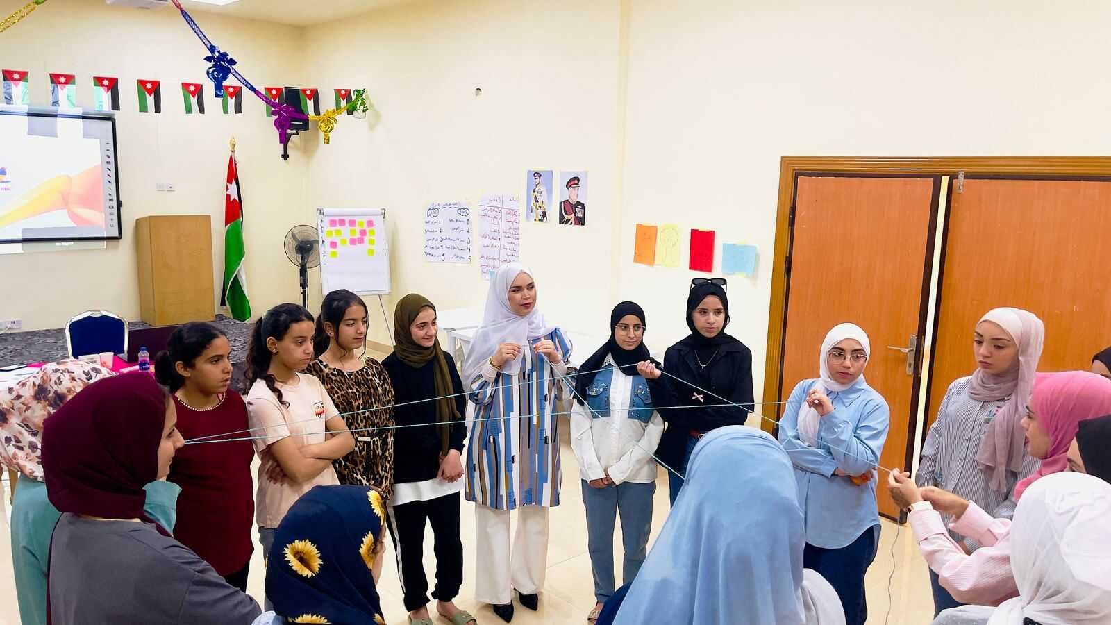 بانوراما مديرية شباب إربد اختتام دورات تدريبية متخصصة و وبرامج مهارات حياتية في مراكز شباب إربد